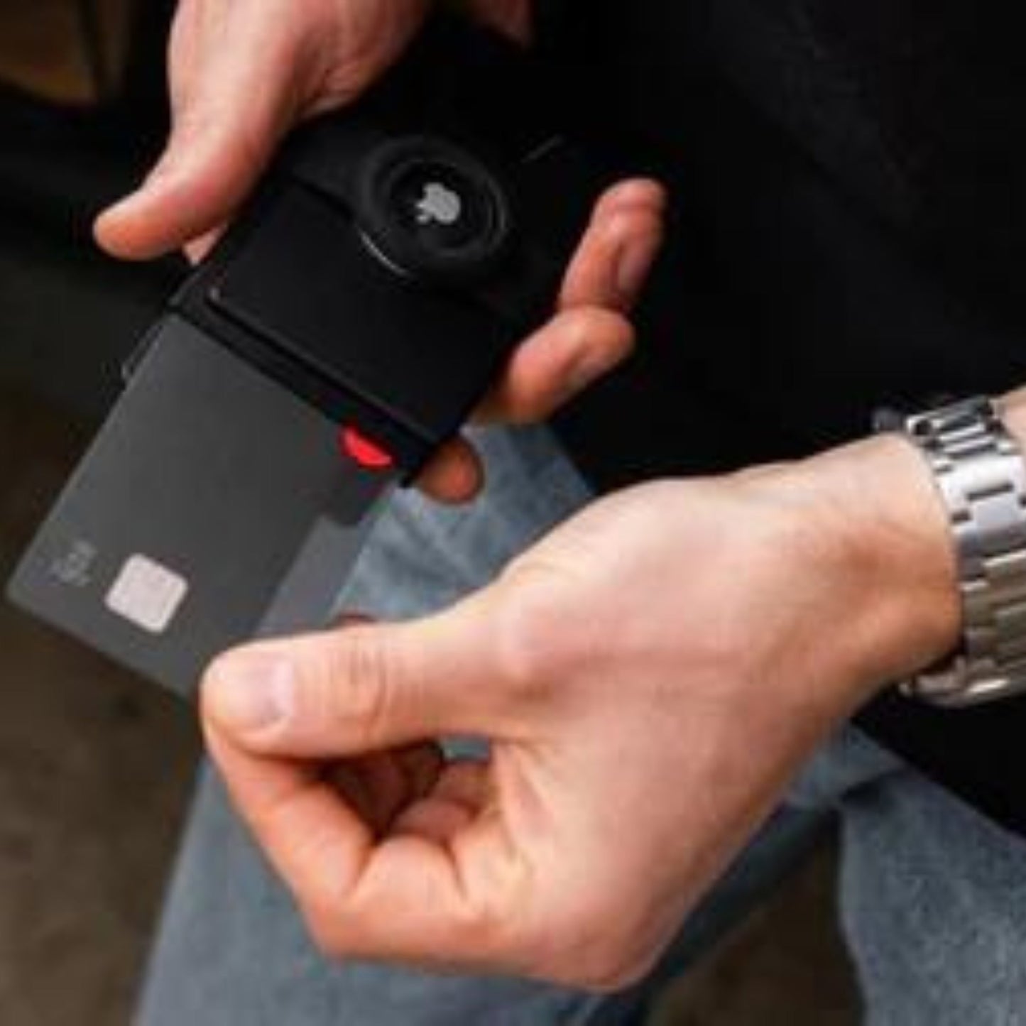Airtag Smart Wallet™